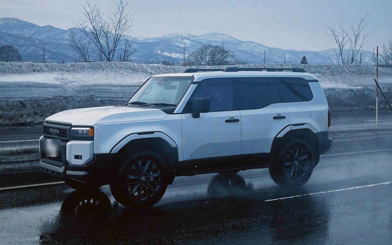 Toyota Land Cruiser Prado, 2024